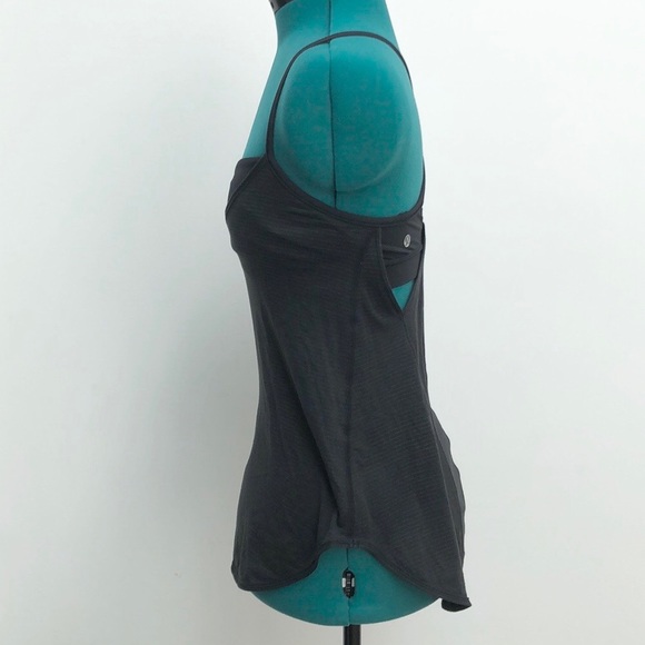 Lululemon pin stripe black top with bra built in 4 - Picture 3 of 5